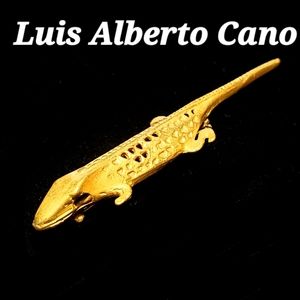 Vtg Pre-Columbian 24kgp Lizard Brooch Openwork lizard by Luis Alberto Cano